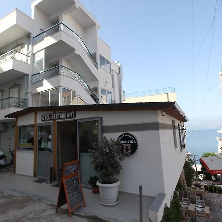 Hotel Prishtina Sarandë Eksteriør bilde