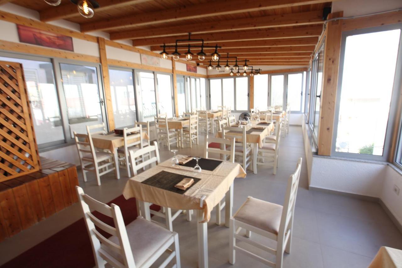 Hotel Prishtina Sarandë Eksteriør bilde