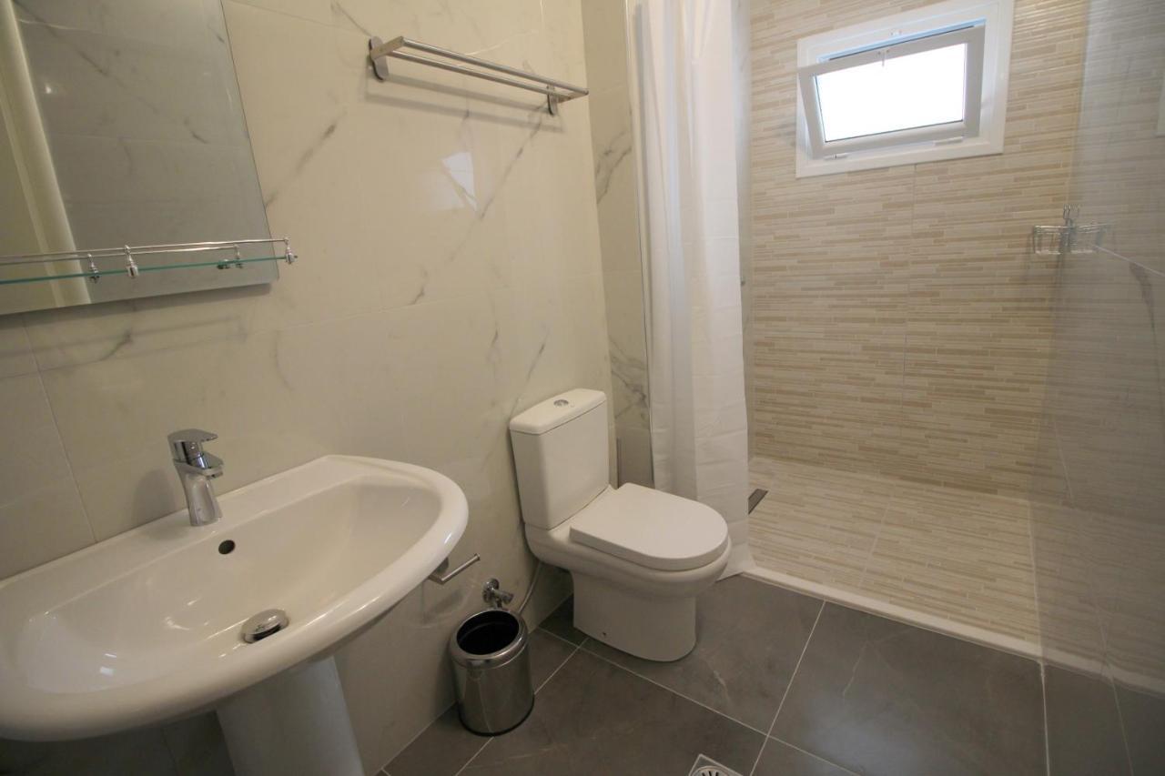Hotel Prishtina Sarandë Eksteriør bilde