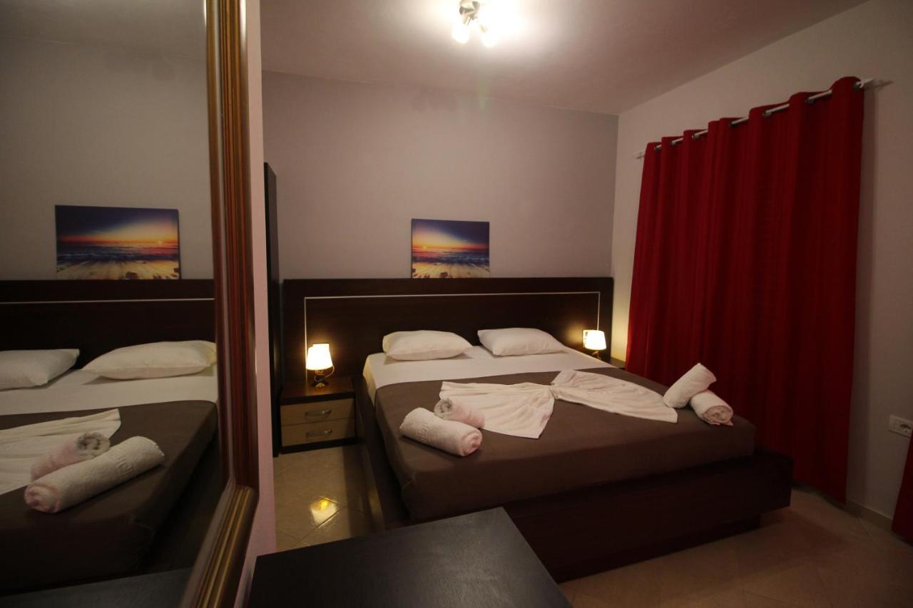 Hotel Prishtina Sarandë Eksteriør bilde